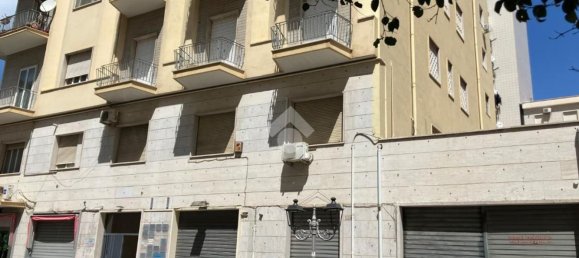 4 rooms Apartment in Foggia, Italy No. 268088 2