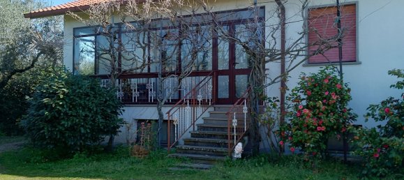 4 rooms Villa in Viterbo, Italy No. 59140 3