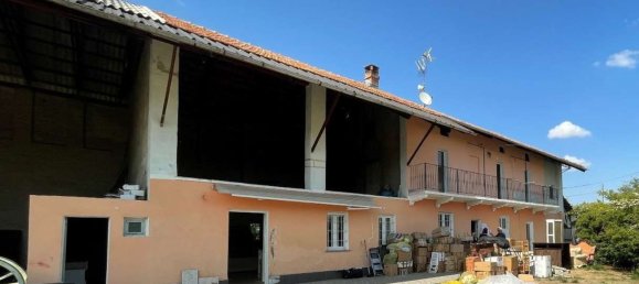 9-Zimmer Haus in Bianzè, Italy, Nr. 13351 2