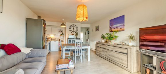 2 bedrooms Apartment in Saint-Renan, France No. 195437 4