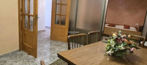 6 Schlafzimmer Stadthaus in Alicante, Spain, Nr. 186460 4