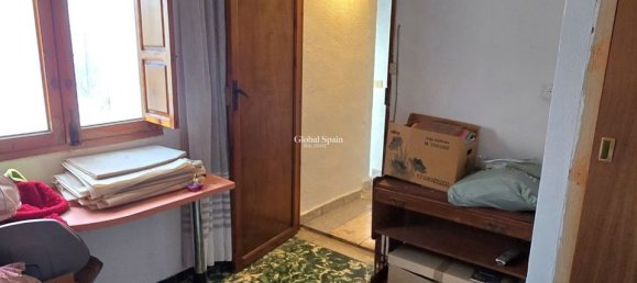 6 Schlafzimmer Stadthaus in Alicante, Spain, Nr. 186460 8