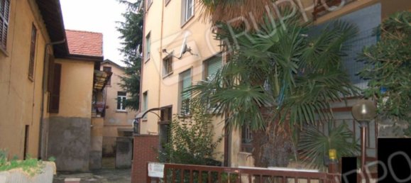 3غرفة شقة في Cassano Magnago, Italy رقم 52891 19