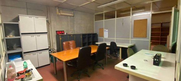 Entrepôt à Brescia, Italy 380m² No. 47059 22