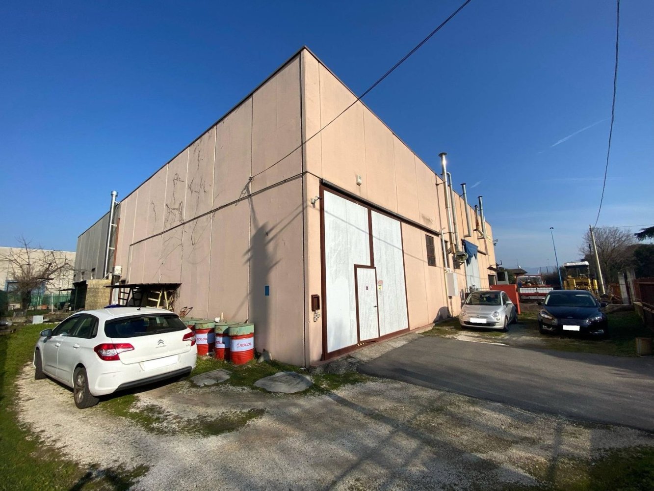 Entrepôt à Brescia, Italy 380m² No. 47059