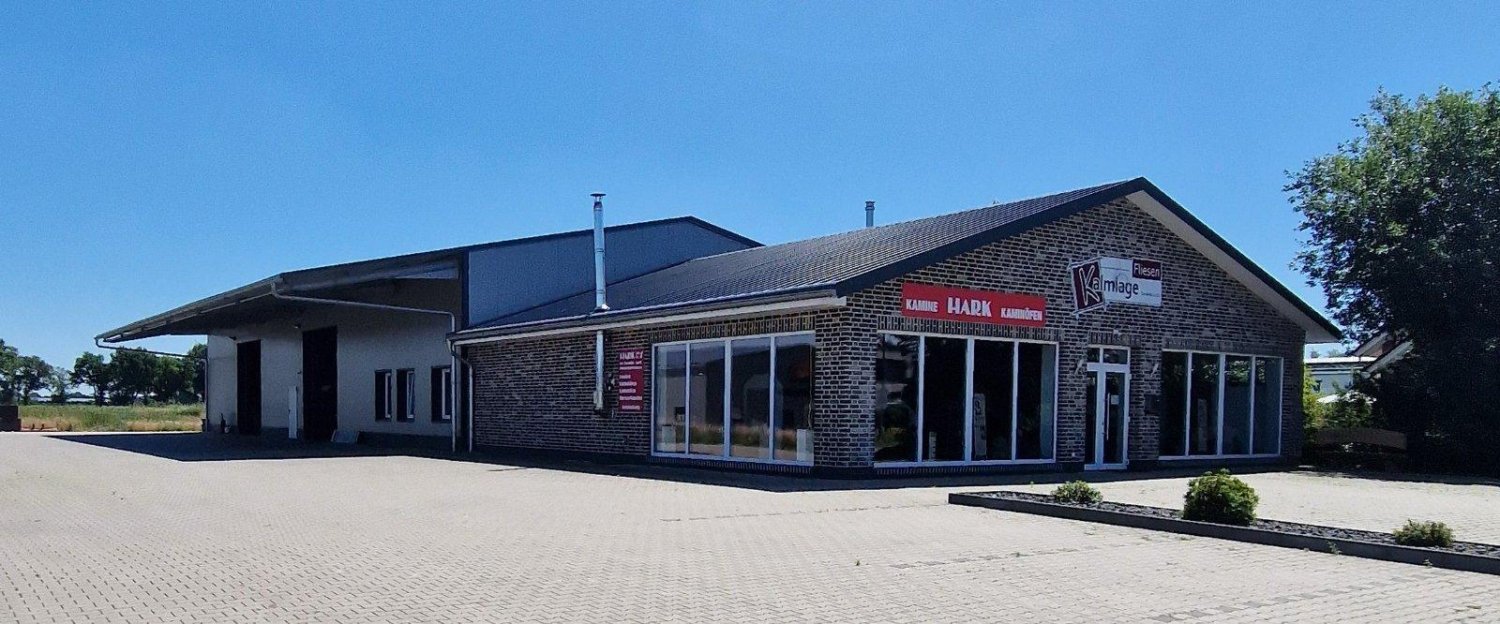 3200m² Warehouse in Cloppenburg, Germany No. 223815