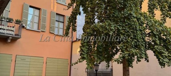 2غرفة شقة في Novara, Italy رقم 12257 7