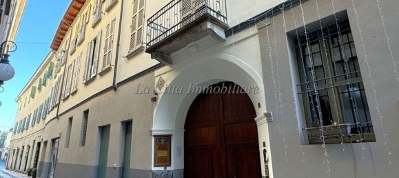 2غرفة شقة في Novara, Italy رقم 12257 4