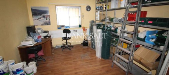 60m² Shop in Saint Paul's Bay, Malta No. 13037 2