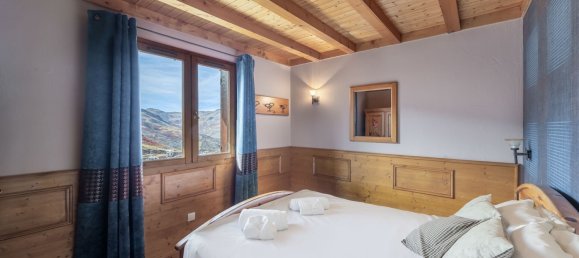 3 bedrooms Apartment in Les Belleville, France No. 596 6