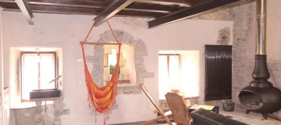 7 rooms House in Villafranca in Lunigiana, Italy No. 45592 16