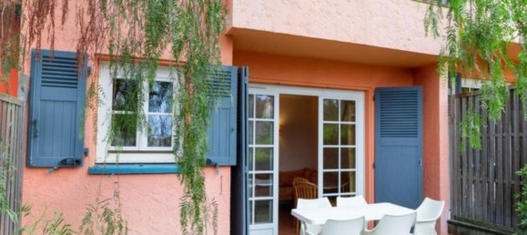 1 bedroom Apartment in Saint-Raphael, France No. 341872 2