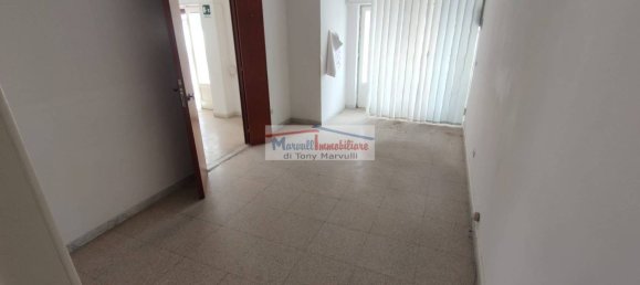 Коммерческая недвижимость с 4 комнатами в Кассано делле Мурдже, Италия № 154424 7