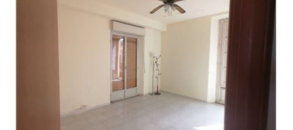 4 bedrooms Apartment in Milo, Italy No. 298604 3