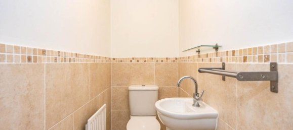 3 bedrooms House in Eccleston, United Kingdom No. 2254 8