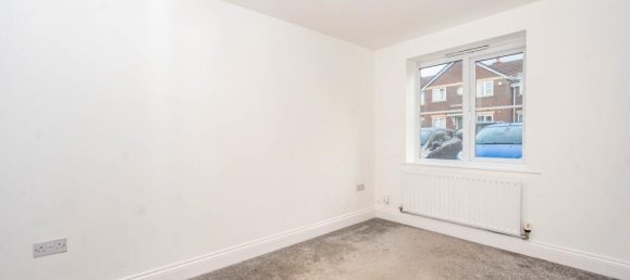 3 bedrooms House in Eccleston, United Kingdom No. 2254 5