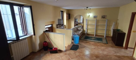 5 bedrooms House in Fiuggi, Italy No. 343742 7