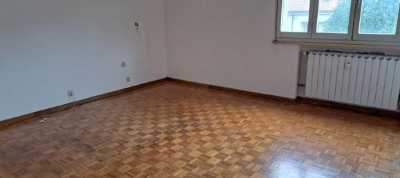 4 bedrooms Apartment in Ravenna, Italy No. 322767 4