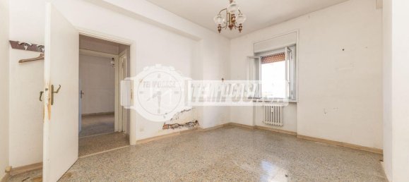 3 rooms Apartment in Rome, Italy No. 37490 34