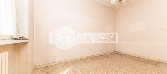3 rooms Apartment in Rome, Italy No. 37490 9