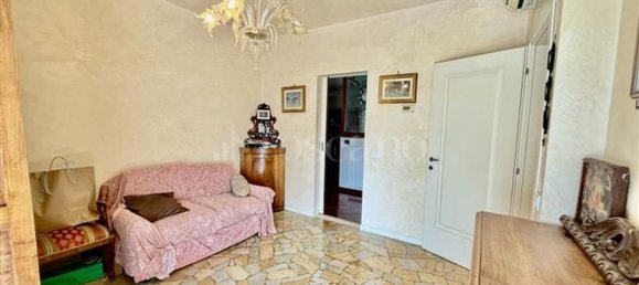 8 rooms House in Brescia, Italy No. 289622 41