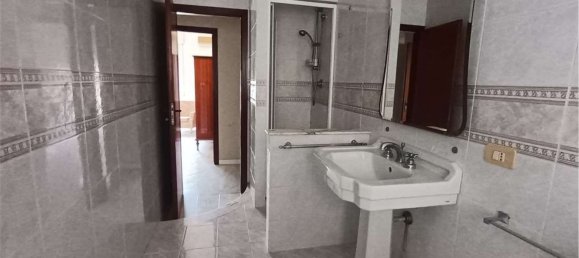 Apartamento de 4 divisões em Syracuse, Italy N.º 242978 18