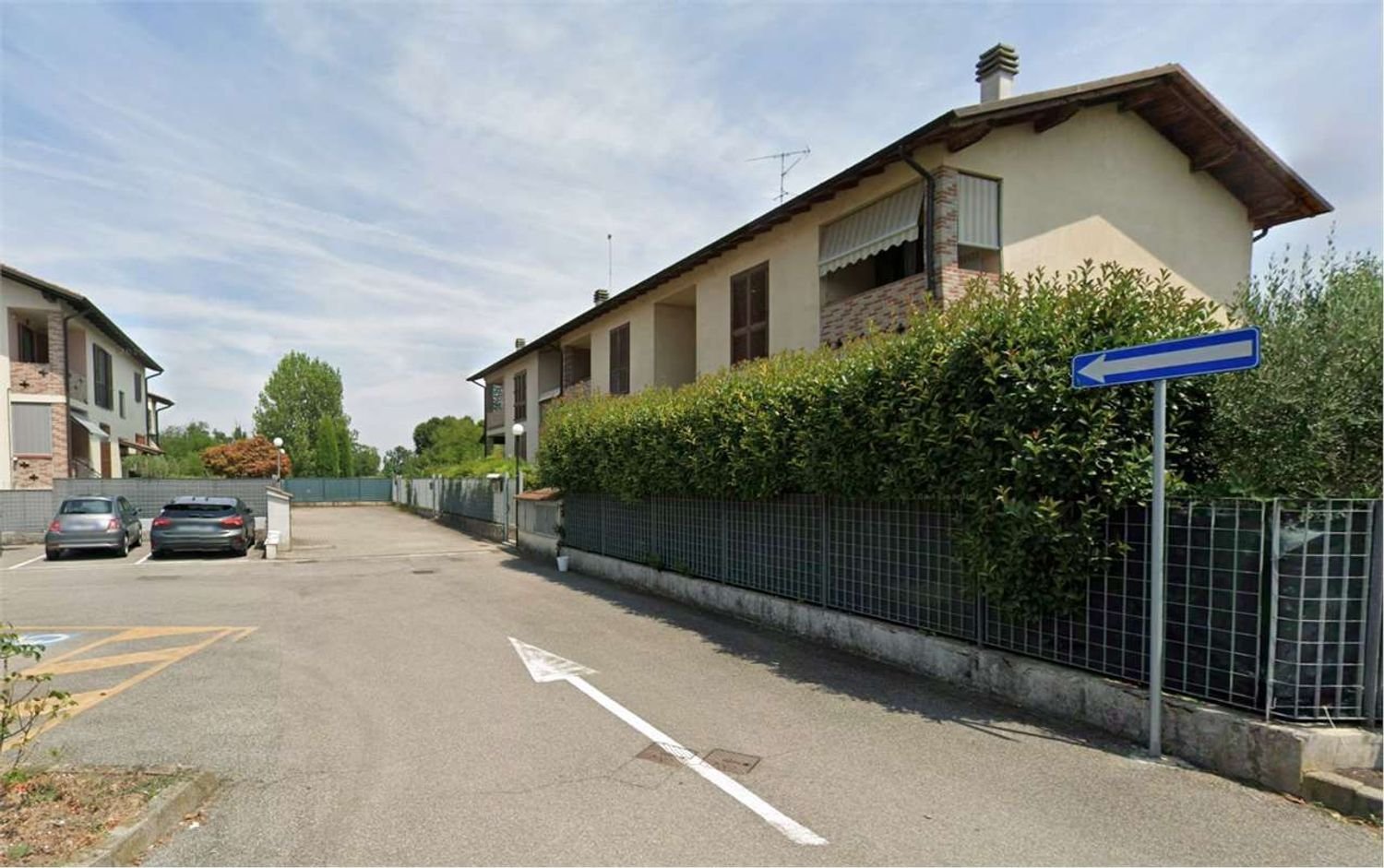 3 bedrooms Apartment in Castelgerundo, Italy No. 378483