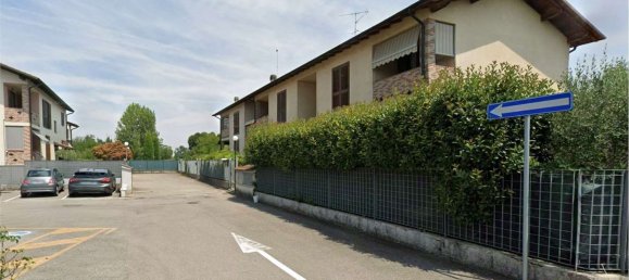 3 bedrooms Apartment in Castelgerundo, Italy No. 378483 9