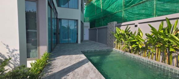 Вилла с 3 спальнями в Паттайя, Таиланд № 74987 2