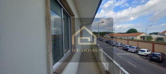 4 bedrooms Apartment in Almada, Portugal No. 84101 25