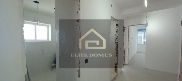 4 bedrooms Apartment in Almada, Portugal No. 84101 11