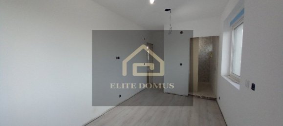 4 bedrooms Apartment in Almada, Portugal No. 84101 15