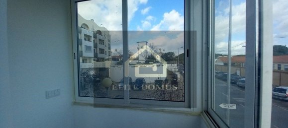 4 bedrooms Apartment in Almada, Portugal No. 84101 23