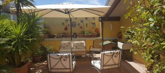 3 bedrooms Penthouse in Pescara, Italy No. 66055 28