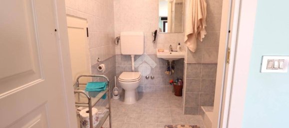 Villa de 4 dormitorios en L'Aquila, Italy No. 278930 24