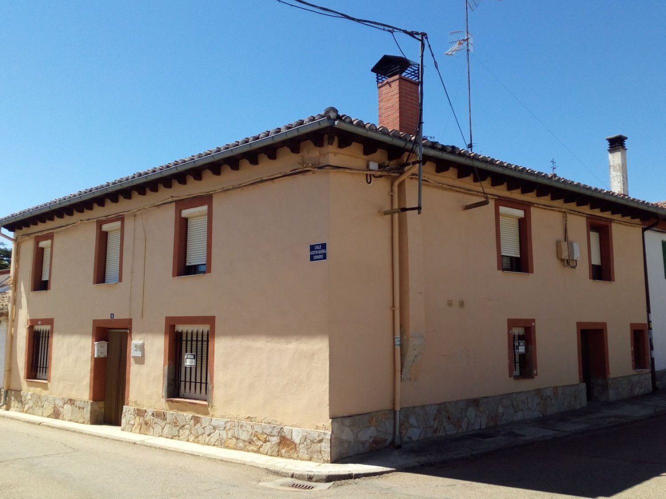 5 bedrooms House in Palencia, Spain No. 281703