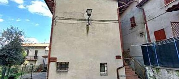 4 bedrooms Apartment in Perugia, Italy No. 377495 9