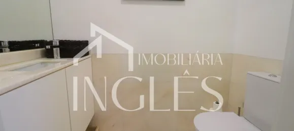 3 bedrooms Apartment in Lisbon, Portugal No. 12720 22