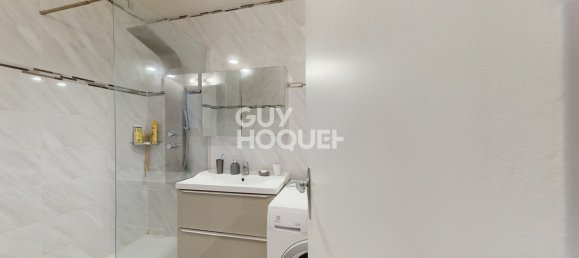 3 bedrooms Apartment in Bagnolet, France No. 162674 8