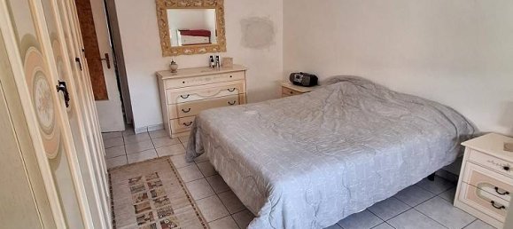 Apartamento de 2 dormitorios en Pioltello, Italy No. 327565 9