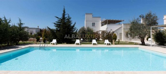12 bedrooms Villa in Gallipoli, Italy No. 429 3