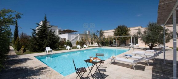 12 bedrooms Villa in Gallipoli, Italy No. 429 4