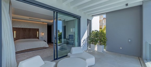 6 Schlafzimmer Villa in Malaga, Spain, Nr. 37297 13