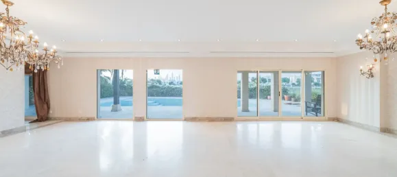 Villa de 5 dormitorios en Meadows, UAE No. 108395 5