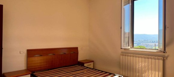 2 bedrooms Apartment in Todi, Italy No. 362174 7