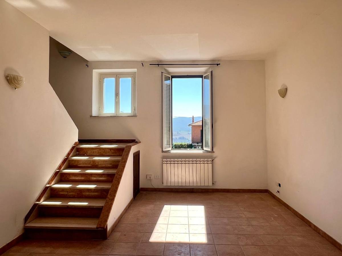 2 bedrooms Apartment in Todi, Italy No. 362174