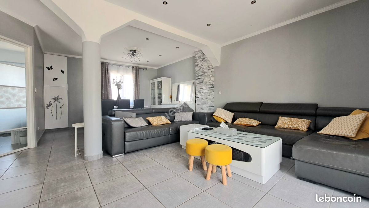 4 bedrooms House in Asnieres-sur-Oise, France No. 176157