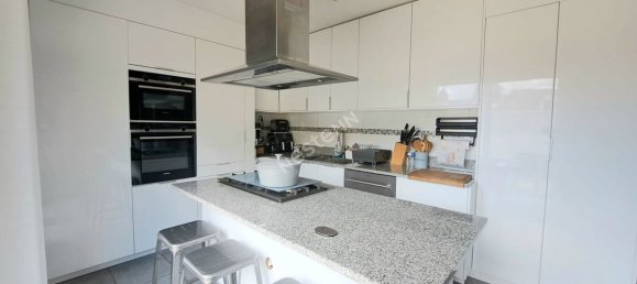 4 bedrooms House in Asnieres-sur-Oise, France No. 176157 4