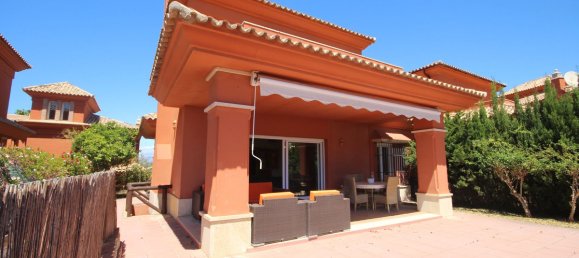 3 Schlafzimmer Haus in Marbella, Spain, Nr. 55895 21