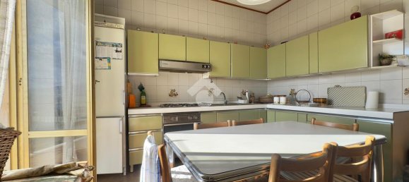 Apartamento de 3 divisões em Naples, Italy N.º 120421 5